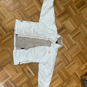 Girls white north face winter coat/puffer size medium